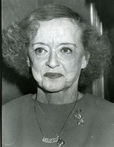 Bette Davis 1981, NY.jpg